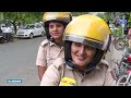Vrouwelijke motorbrigade bestrijdt seksuele intimidatie in India - RTL NIEUWS