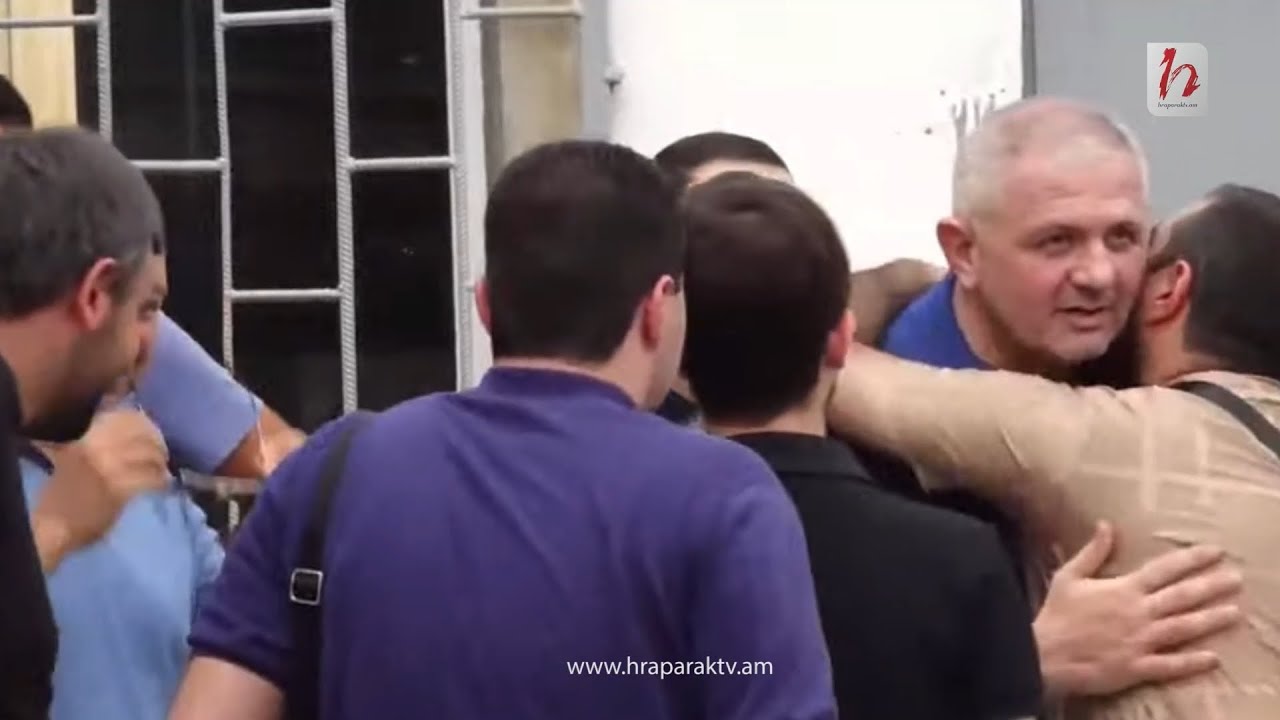 Մամիկոն Ասլանյանը դուրս եկավ կալանավայրից