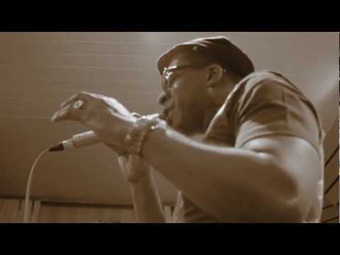 VenueConnection performing "Happiness" live at Keepin' The Groove Studios