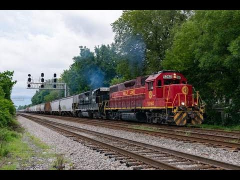 NPBL Heritage GP38-2 5260 Pulls a Huge Consist