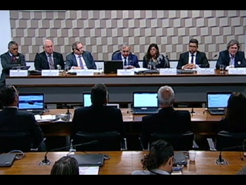 Contingenciamentos preocupam representantes do setor de ciência e tecnologia