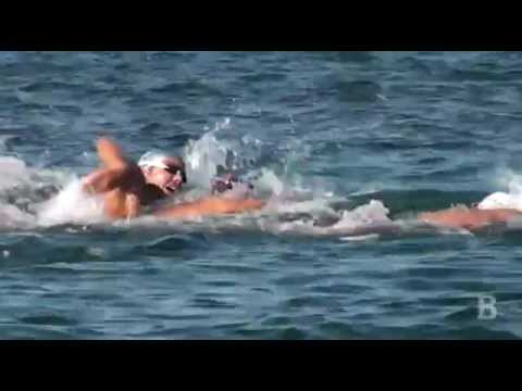 Spyros Gianniotis open water training in Greece