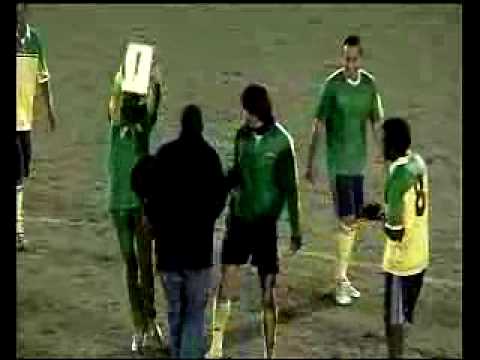 adidas football +10 recruitment games - Kaka vs. Riquelme