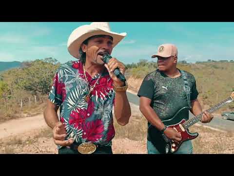 PREPARA O LAÇO - FORRÓ CHICOTE ESTRALA (CLIPE OFICIAL)
