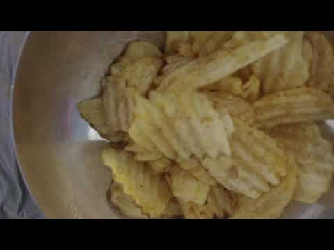 MongoTV_6140 - NY FORSYNING AF CHIPS - COLA - SLIK - KAGER og Lidt Mad