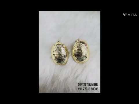 New Elegant Vintage Swirl Earrings on Satin with Coffee Box Accent