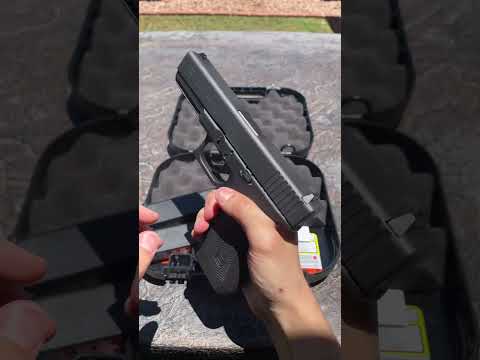 HUGE Glock - Quick Unboxing 😊