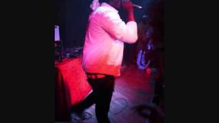 Jah Vinci - Me Nah Miss {Singing In The Rain Riddim} ~FEB 2011~ "U.T.G" [El Toro Prod]