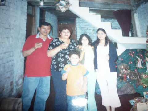 ZARELA  REYNA DE LAS PACHANGAS.wmv