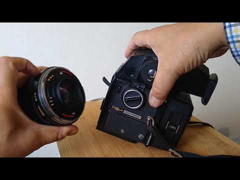 Bronica SQ-A - Change Lenses