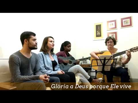 Glória A Deus Porque Ele Vive video