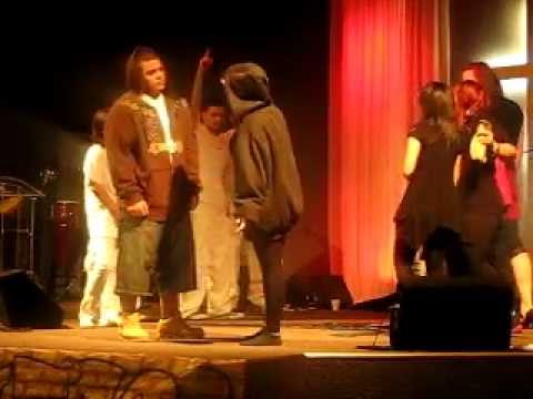 Raices "Temptations" Drama