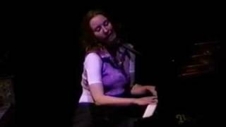 Tori Amos - Beauty Queen / Horses Live