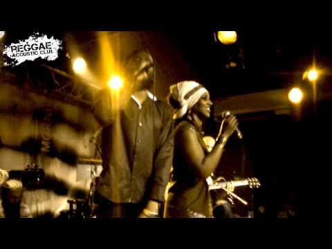 Reggae Acoustic Club # 1 : Lyricson & Mo'Kalamity - Forever Loving Jah (Cover Bob Marley)