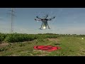 Drone dropt insecten om ongedierte te bestrijden