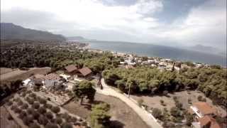 preview picture of video 'Εξοχική κατοικία στο Αλεποχώρι /Cottage in Alepohori/ Коттедж в Алепохори'