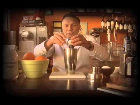 The making of a classic Whiskey Sour