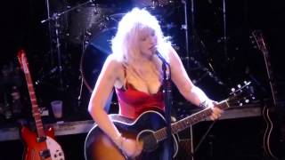 Courtney Love - Never Go Hungry  (The Troubadour, Los Angeles CA 8/26/13)