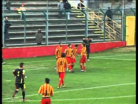 Giulianova-Catanzaro 1-1 mpg