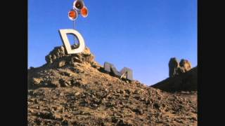 God Lives Underwater - Fly on the Windscreen (original mix)