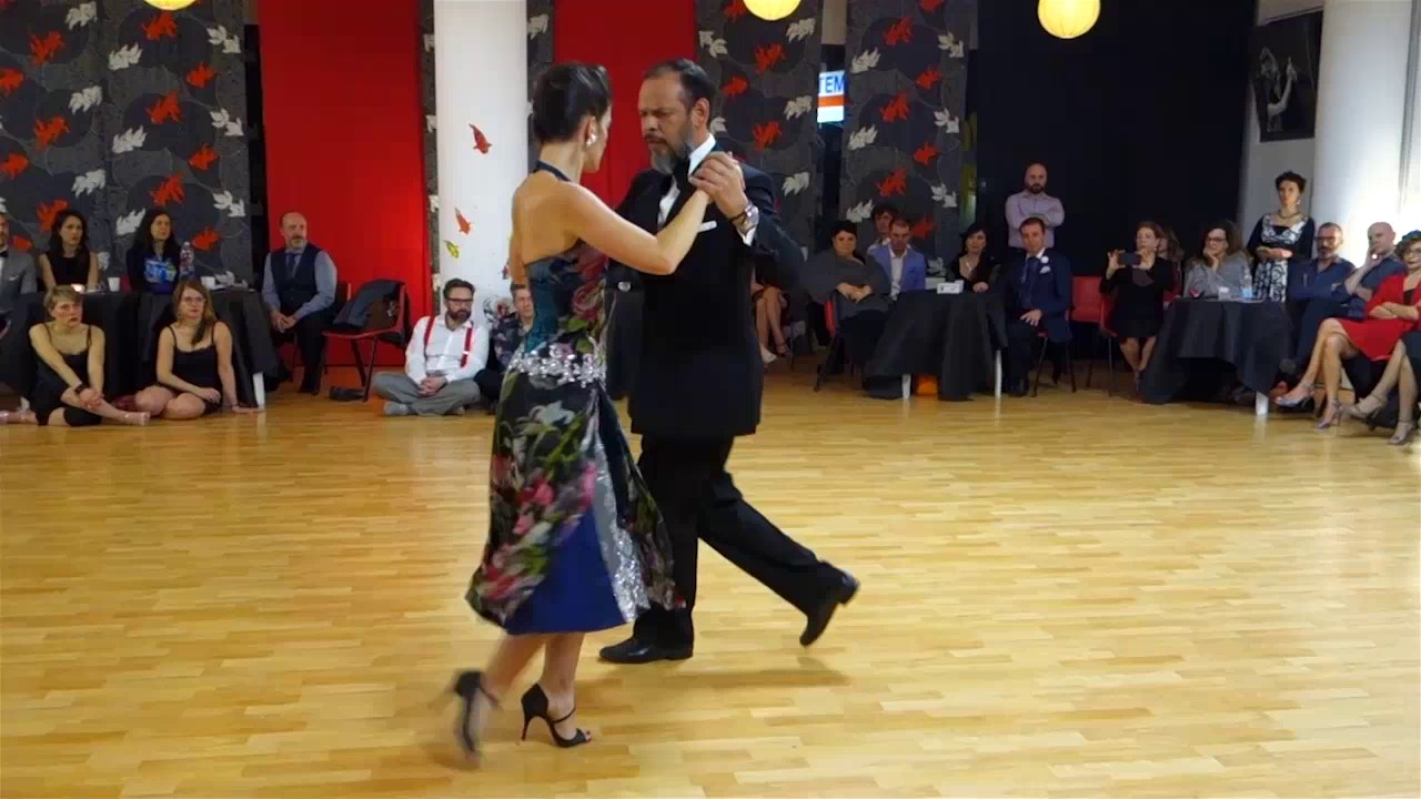 Fabian Peralta y Josefina Bermudez Avila,   Al Verla Pasar   Pedro Laurenz