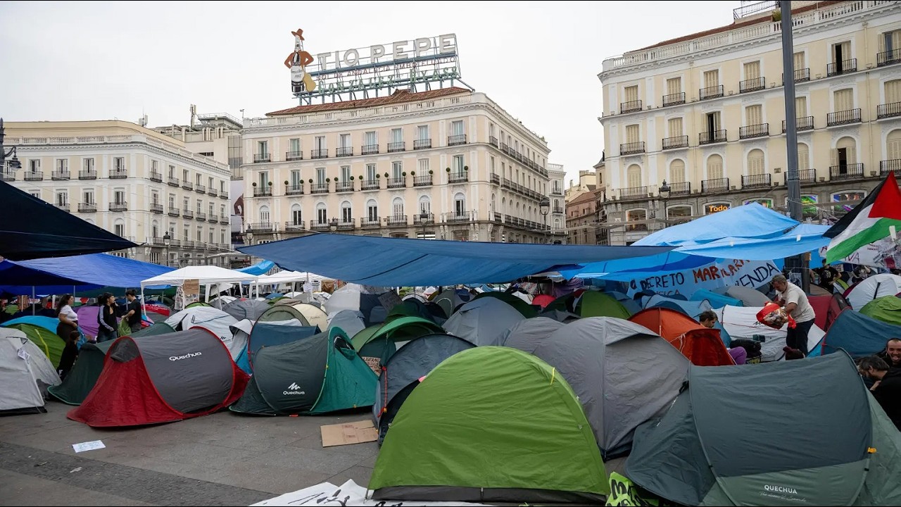 La Paella Rusa: Todos haciéndole el juego al fascismo, qué vergüenza
