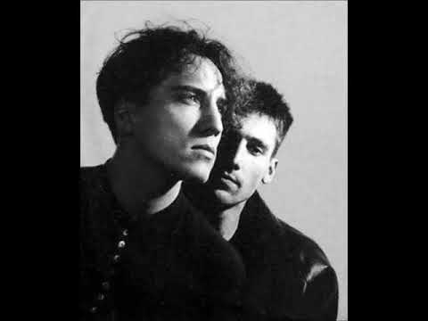 Green Court Feat De/Vision - Shining ( Sunshine Club Mix )