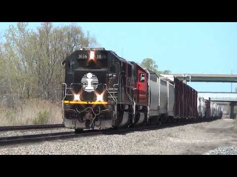 CN 1036 (IC) Ivanhoe, IN 5/9/20 Train CN L521 Edit