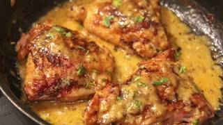 Creamy Smothered Chicken Thighs