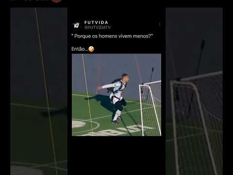 QUEM BUSCA A BOLA? #futebol #shorts