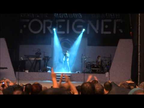 Foreigner - The Greatest Hits Tour 2013 - Drumsolo Chris Frazier / Jukebox Hero