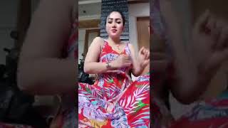 Download lagu Mau Digoyang Mama Muda Ini | @Shorts mp3 Download lagu Mau Digoyang Mama Muda Ini | @Shorts mp3