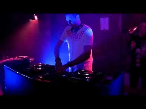 DJ Yanny  Techno Classics Wasserturm Hannover 02.10.2016
