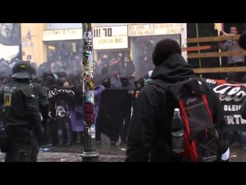 Proteste in Hamburg: Krawalle bis in die Nacht