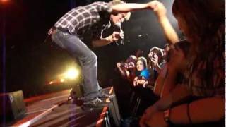 Dierks Bentley - How Am I Doin&#39; - St. Charles, MO April 29th, 2011