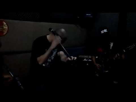 Detrito humano música o rei