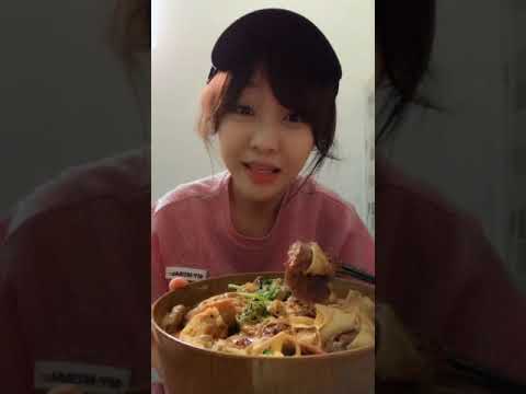 Chinese food. Beauty has a big stomach.