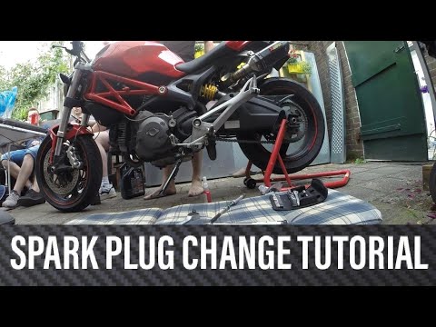 Spark Plug Change Ducati Monster 696 - Tutorial