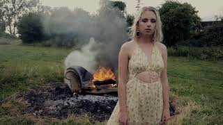 Kate Lomas - Die Young (Visualiser)