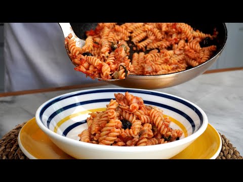 Pasta al Merluzzo Facile ed Economica Pronta in 10 Minuti - Pasta With Cod   Ready in 10 Minutes