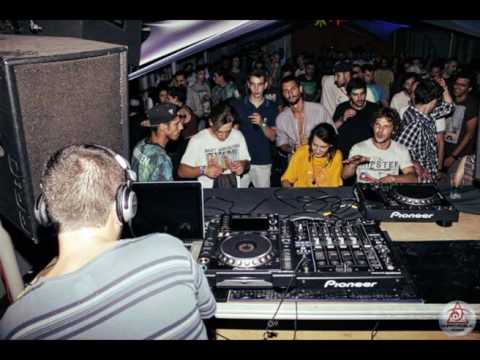 SYNSUN VS. JUGGLING - WOOD OF INFINITY