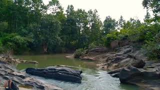 preview picture of video 'Ghagra waterfall, West Bengal 721501'