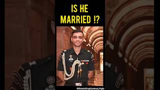 👉 Is he married 🤔 | Should I make a video on this(Check pinned comment 👇)#army #adc#trending#india
