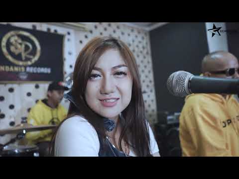 Dev Kamaco feat. Puffy Jengki – Santuy…Ah (Remix)