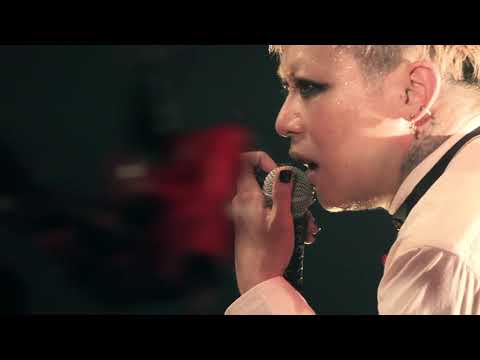 DIR EN GREY - MC + JESSICA [eng sub] LIVE HD