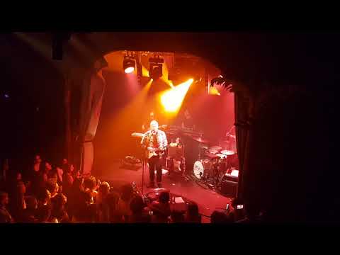Tom Walker - Leave a Light On (Paris Concert 2018)