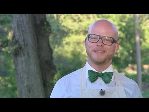 Ronnie: "Jag behöver boosten" - Hela Sverige Bakar (TV4)