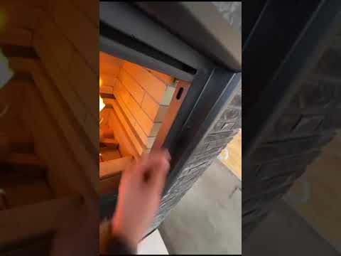 Видео о дверце камина 1