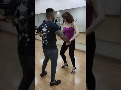 CHACAL ft. WALDO MENDOZA - Reloj - Edelmiro Bachata Classes 07.10.19