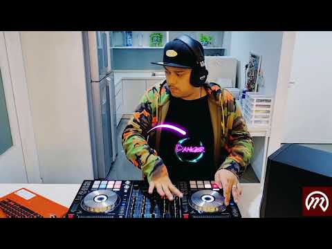 DJ Fuzz live mix lagu Tik Tok dari dapur 🤣